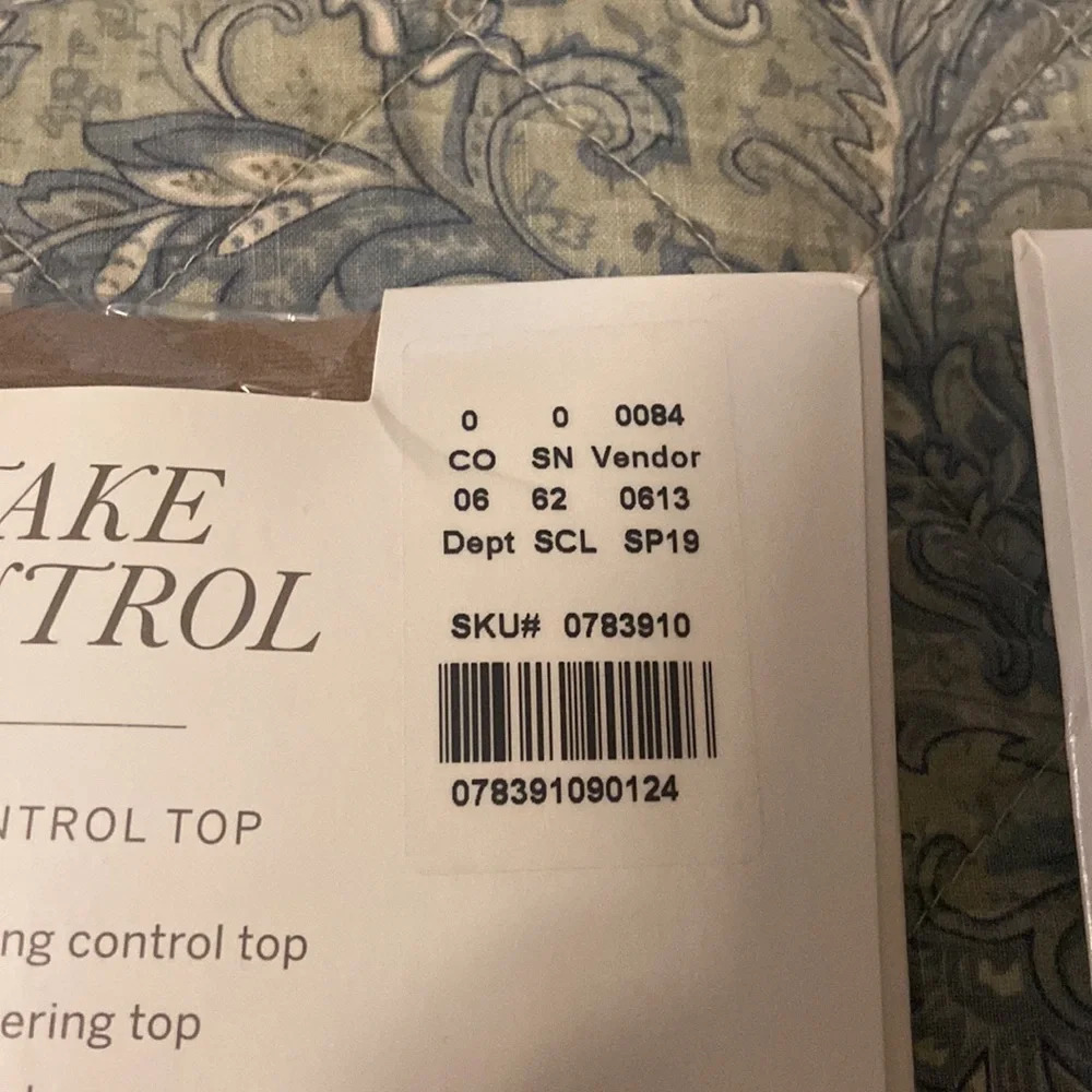 Luxe Control Top Tights - Picture 5 of 7